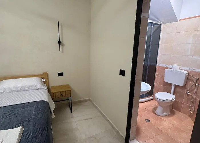게스트하우스 Cozy Double In Center Shkodër