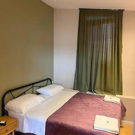Cozy Double In Center Shkodër